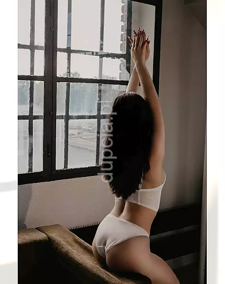 Urocza Izabela