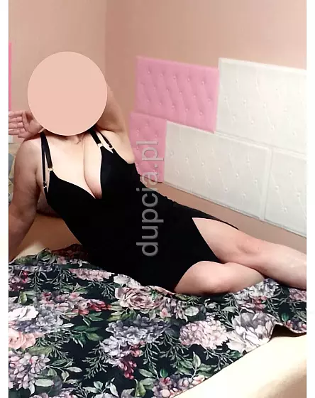 Seksi Kinga