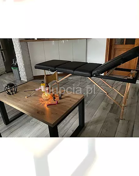 Masaż relaksacyjno-erotyczny