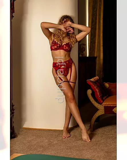 Marry -Blissful Massage