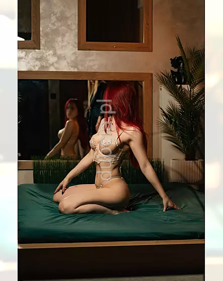 Lexy -Blissful Massage