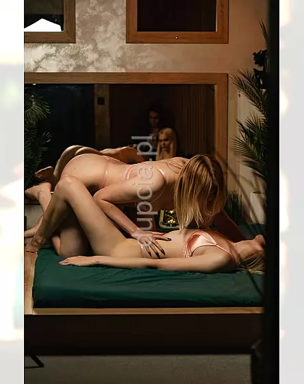 Twins -Blissful Massage